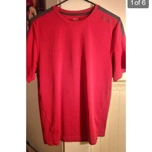 Reebok Boys Golf Shirt. Medium. Red/Grey. Pre-owned